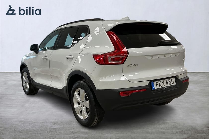 Bild 2 av Volvo XC40 T2 FWD Momentum Core | Parkeringssupport