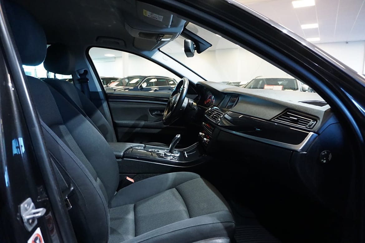 BMW 5-serie 2015 - miniatyr 16