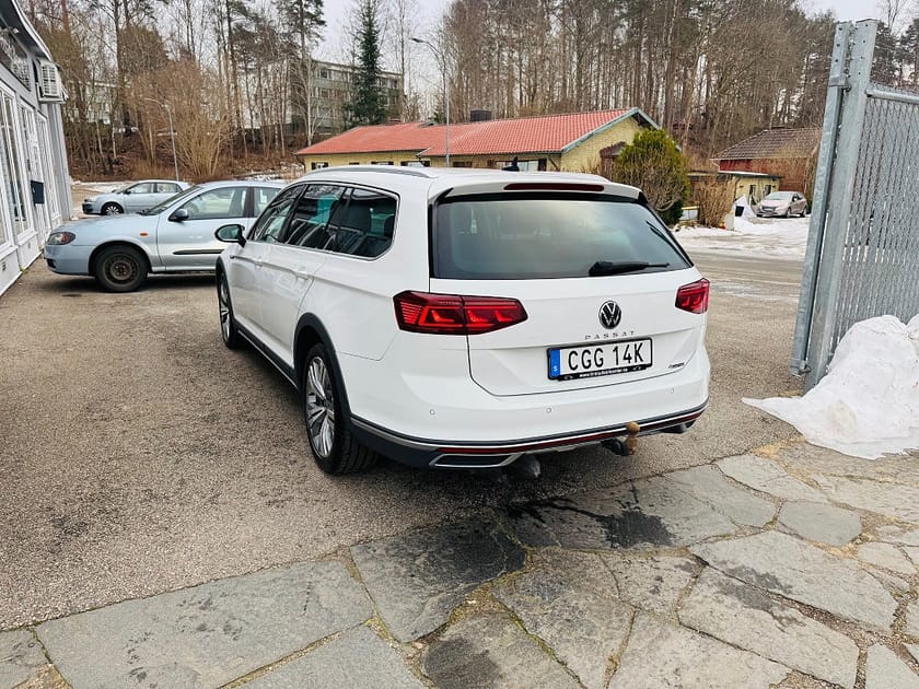 Bild 4 av Volkswagen Passat Alltrack 2.0 TDI 190HK / COCKPIT / DRAG / VÄRMARE