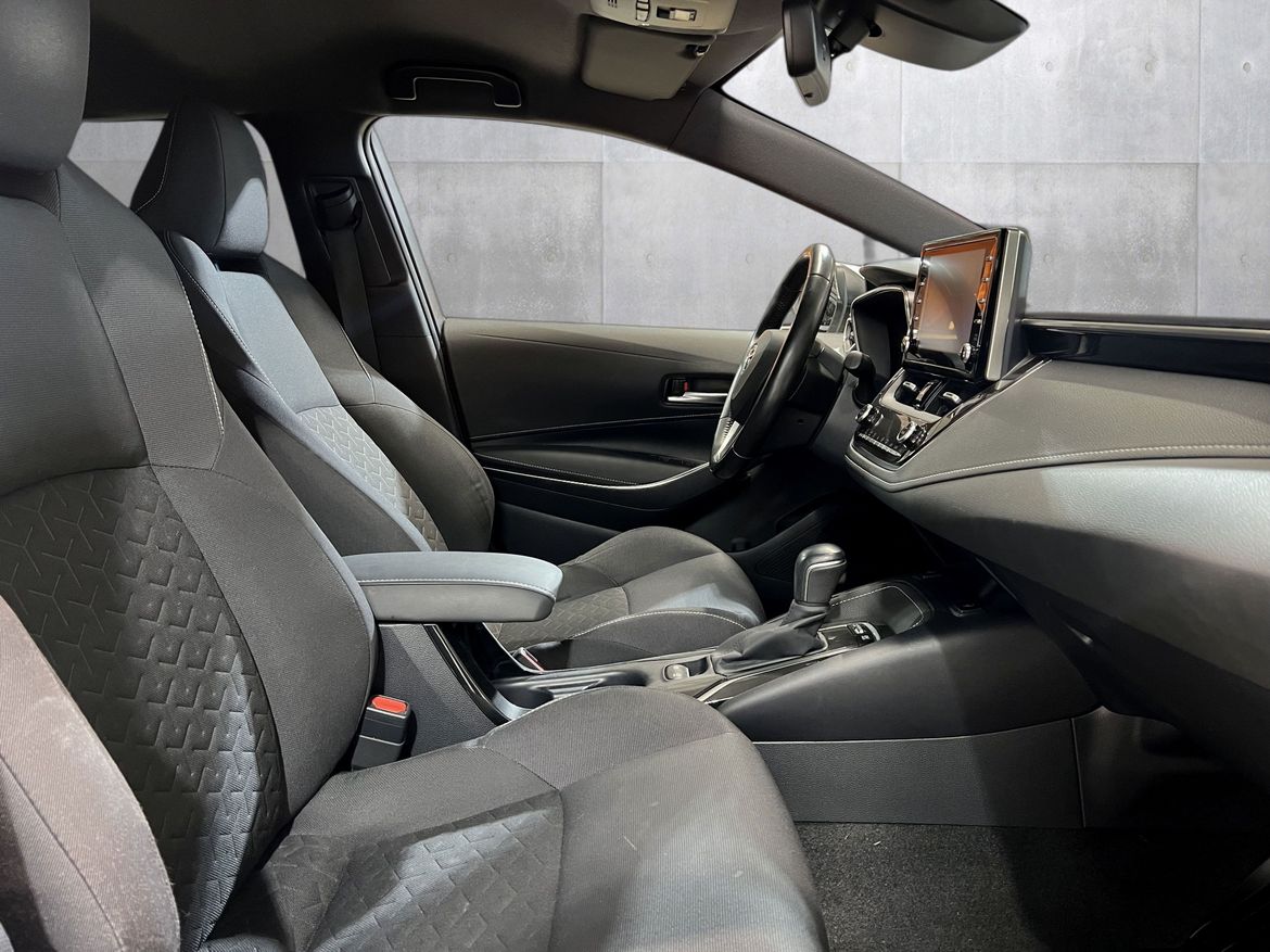 Toyota Corolla Touring Sports Hybrid e-CVT, 122hk, 2019
