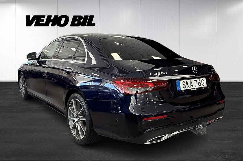 Bild 4 av Mercedes-Benz E 220 d 4MATIC E220d  AMG | 360 | Värmare | Drag |