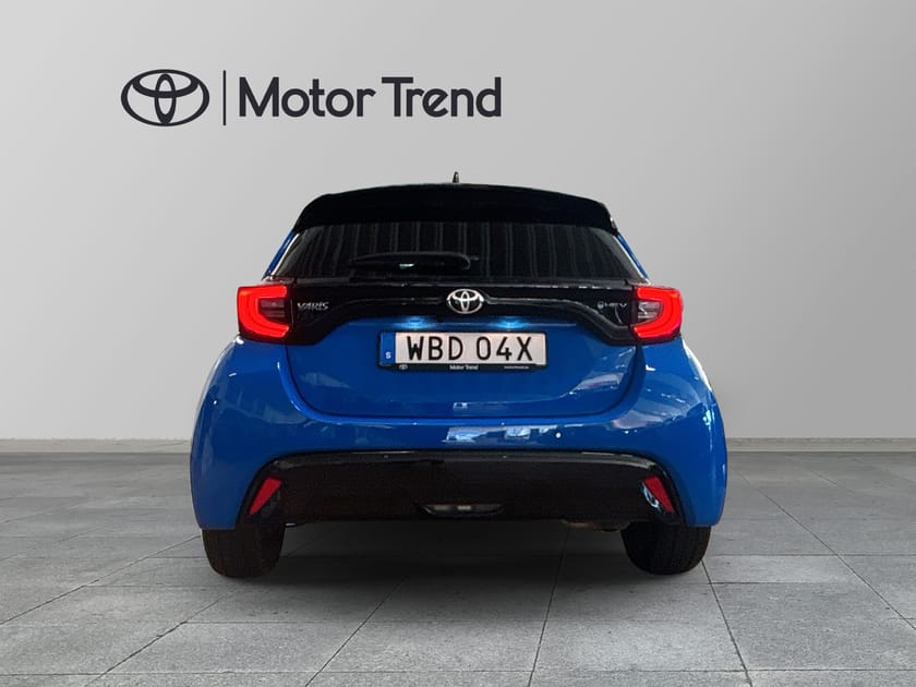 Bild 4 av Toyota Yaris Hybrid 130 1,5 5D PREMIERE EDITION BI-TONE