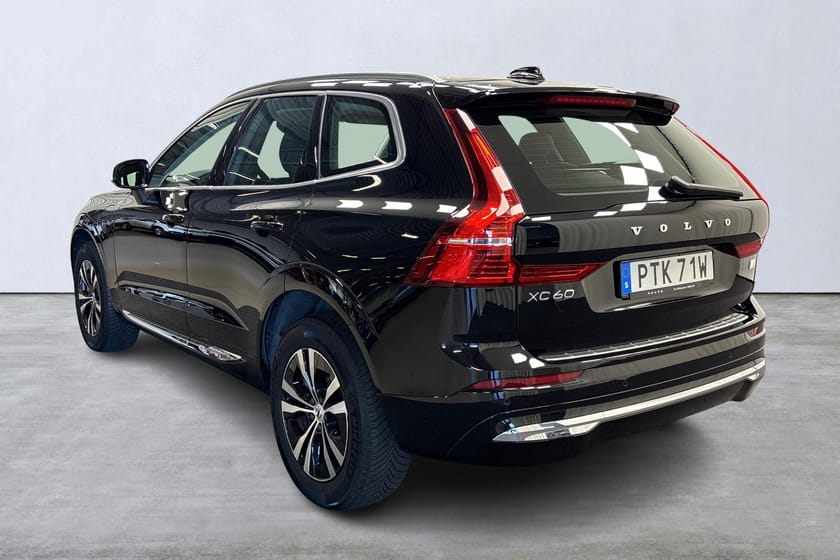 Bild 3 av Volvo XC60 Recharge T6 II Core Edition