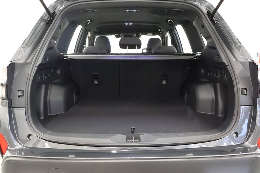 Bild 5 av Subaru Forester e-Boxer Adventure Hybrid Dragkrok vinterhjul