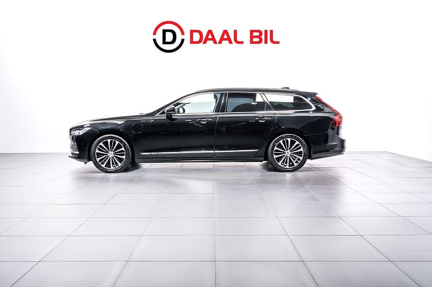 Bild 1 av Volvo V90 RECHARGE T6 AWD 350HK 18,8kWh CORE BRIGHT 360-KAM