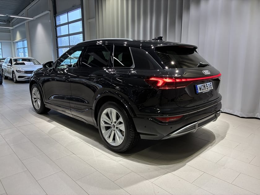 Bild 3 av Audi Q6 e-tron S-line