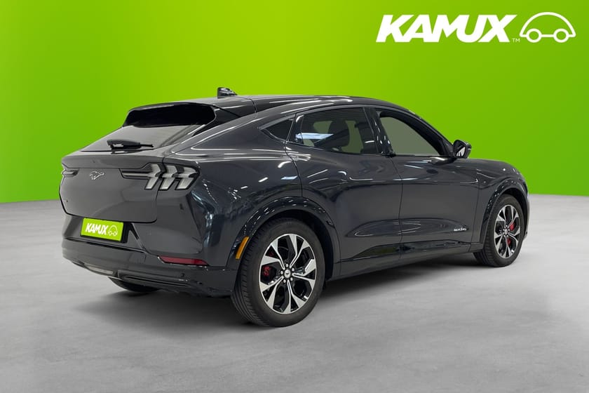 Bild 4 av Ford Mustang Mach-E Standard Range AWD 269 hk B&O Panorama