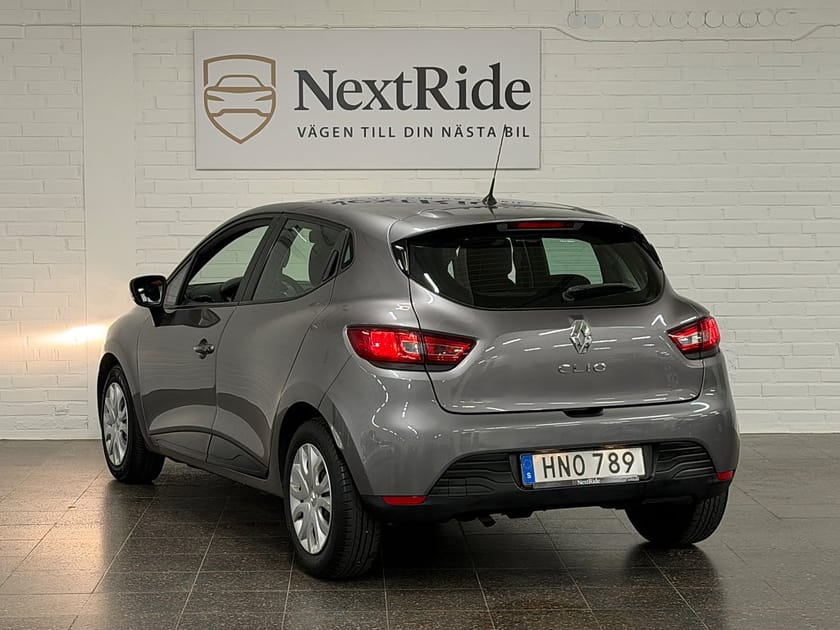 Bild 3 av Renault Clio 1.2 Euro 5 | NyBesiktigad | NyServad | 9800mil |2 ägare