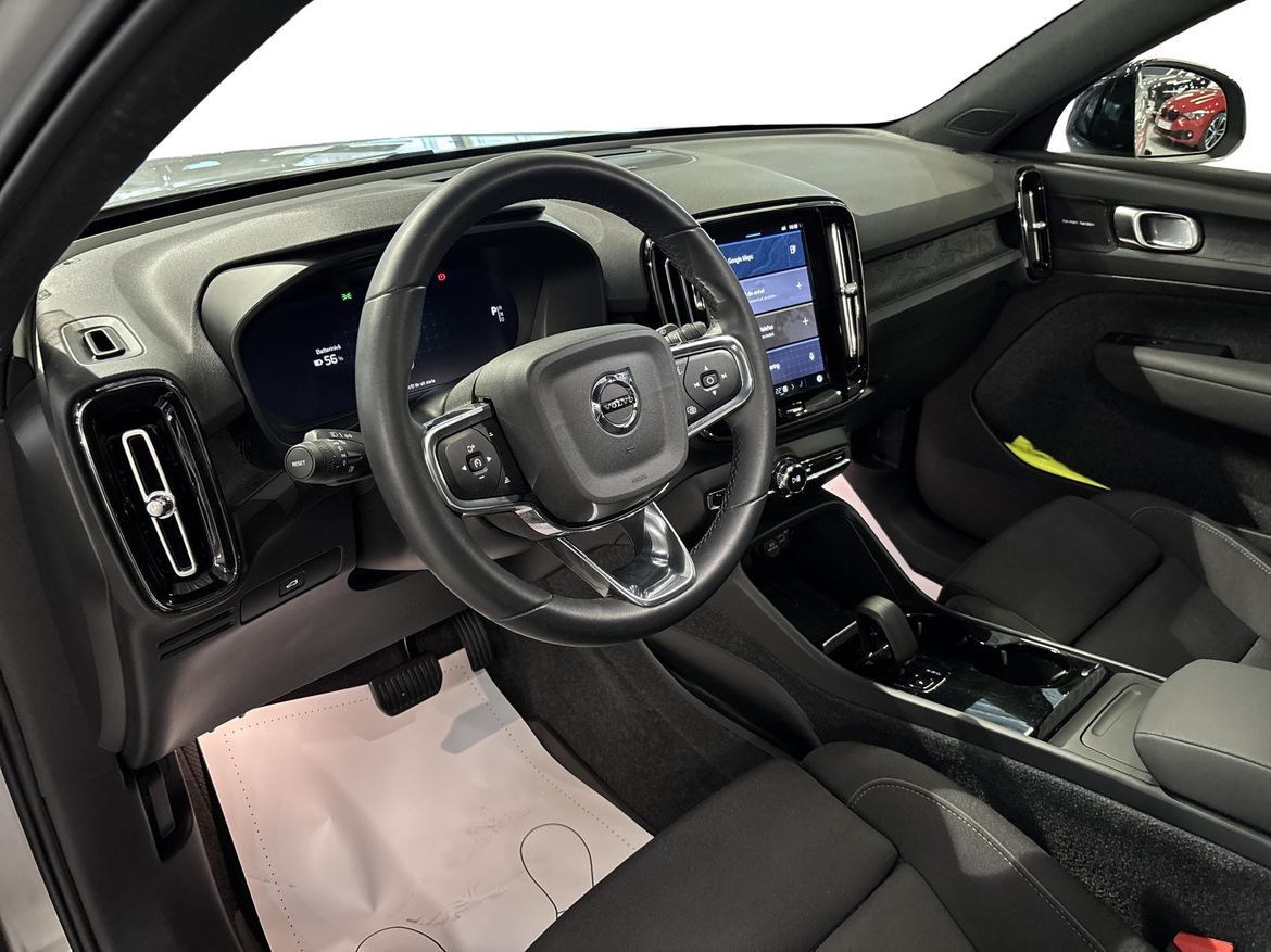 Volvo XC40 2024 - miniatyr 6
