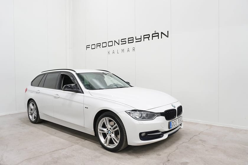 Bild 2 av BMW 320d Touring 320 184HK Sport Line M-Ratt HiFi Drag 18''