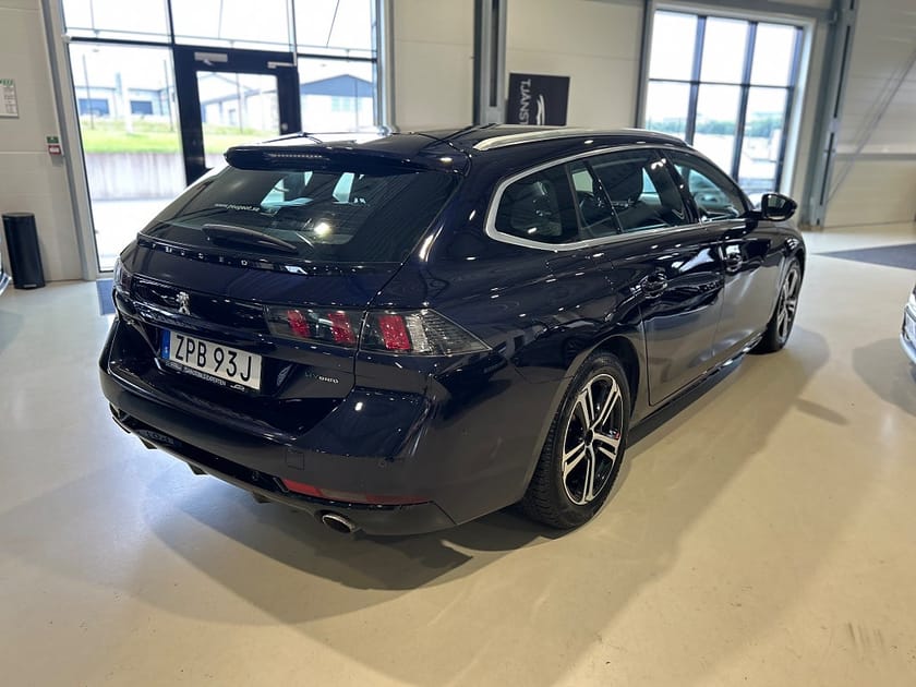 Bild 3 av Peugeot 508 SW Hybrid EAT Allure 1.6 PHEV 225hk / Drag / Moms