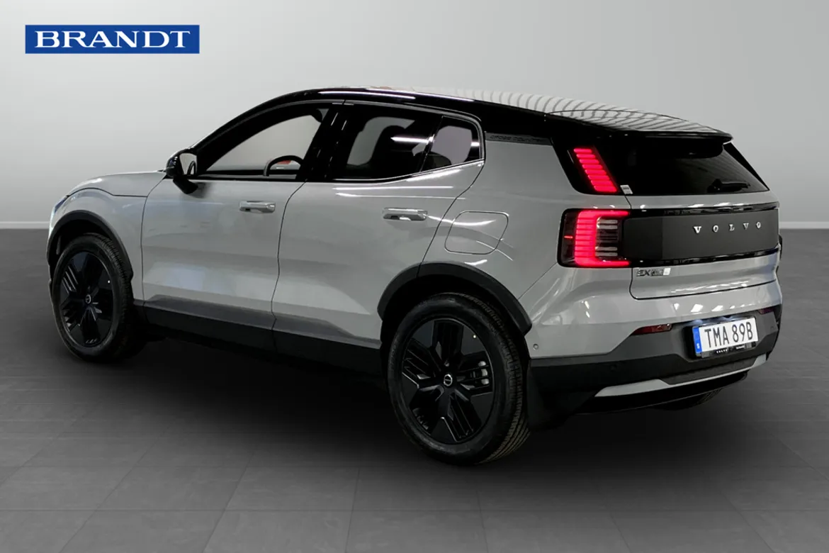 Volvo EX30 Cross Country Twin Motor Performance