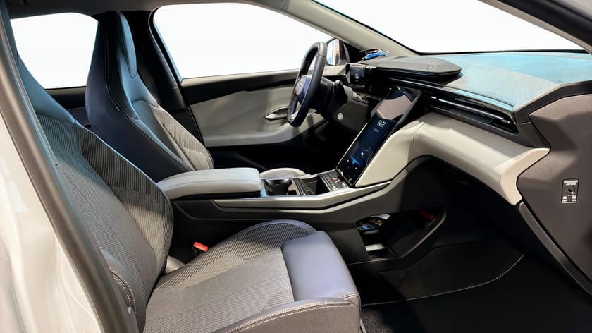 Bild 3 av Ford Explorer EV Extended Range RWD Long 286Hk Bus.Edition  Demo