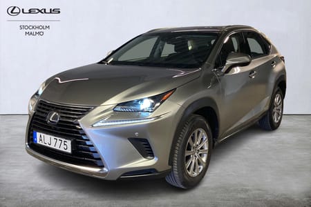 Lexus NX 300h AWD