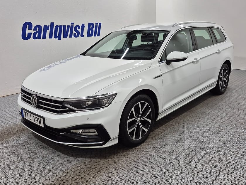 Bild 1 av Volkswagen Passat Sportscombi 4MOTION R-LINE TDI 190HK 4x4 Executive