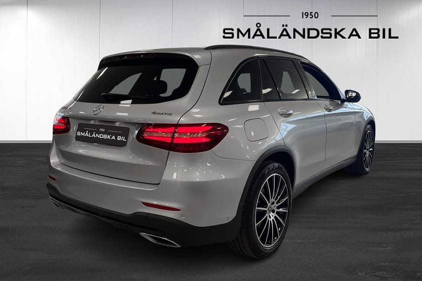Bild 4 av Mercedes-Benz GLC 220 d 4MATIC 9G-Tronic AMG Line Euro 6