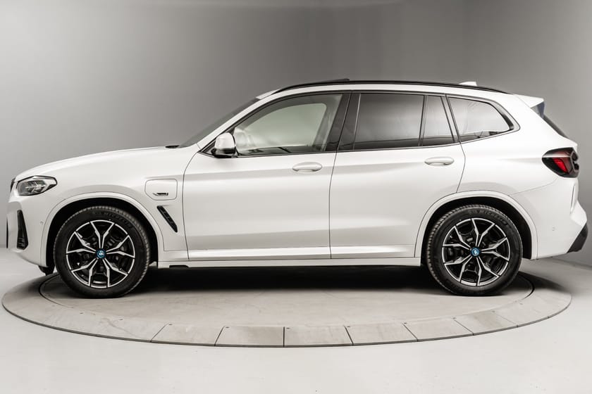 Bilde 2 av BMW X3 xDrive30e 