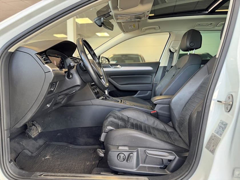 Bild 5 av Volkswagen Passat Variant GTE 1.4 TSI Pano Kamera Drag