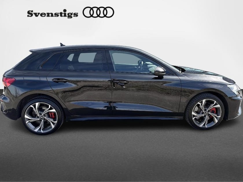 Bild 3 av Audi A3 Sportback 45 TFSI e 245hk S Line