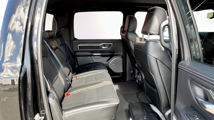 Bild 5 av RAM 1500 Crew Cab LARAMIE