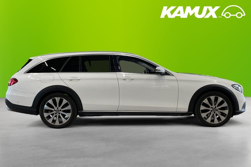 Bild 2 av Mercedes-Benz E 220 d 4MATIC All-Terrain 4M Drag Pano HuD 360-kam 194hk