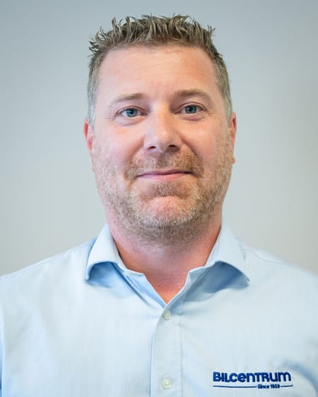 Tobias Nivard - Servicerådgivare