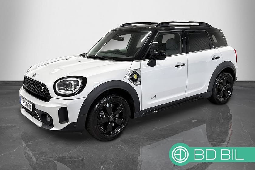 Bild 2 av MINI Countryman Cooper SE ALL4 AWD PANORAMA SKINN 1 BRUKARE BACKKAMERA