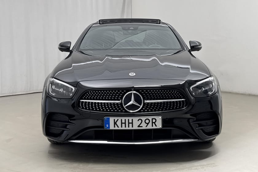 Bild 5 av Mercedes-Benz E 300 de 4MATIC Sedan 4M AMG Line Burmester Läder Pano