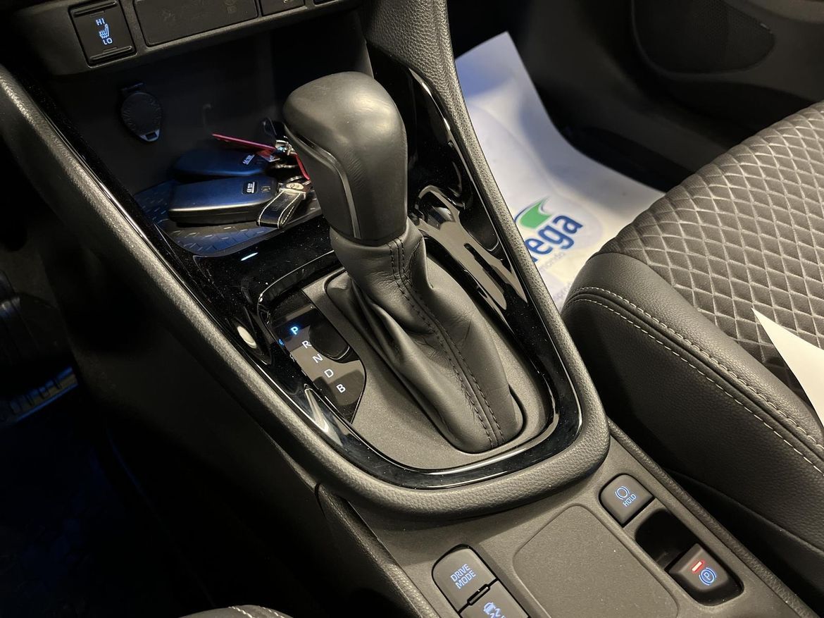 18 / 22