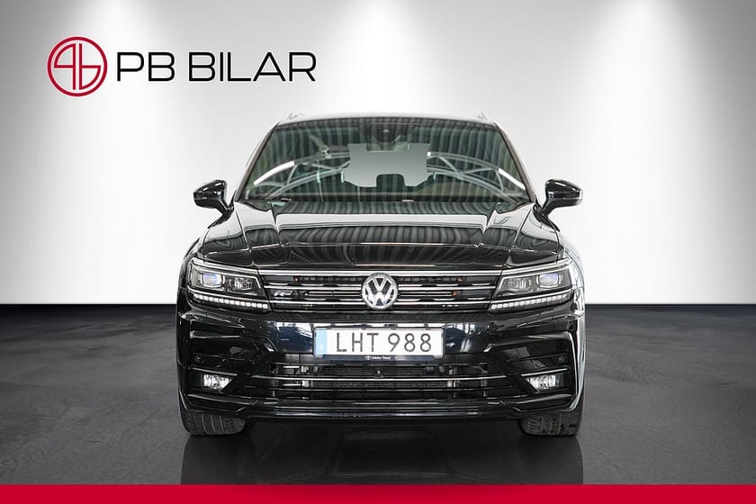 Bild 4 av Volkswagen Tiguan 2.0 TSI 4Motion R-line Cockpit Navi 360°