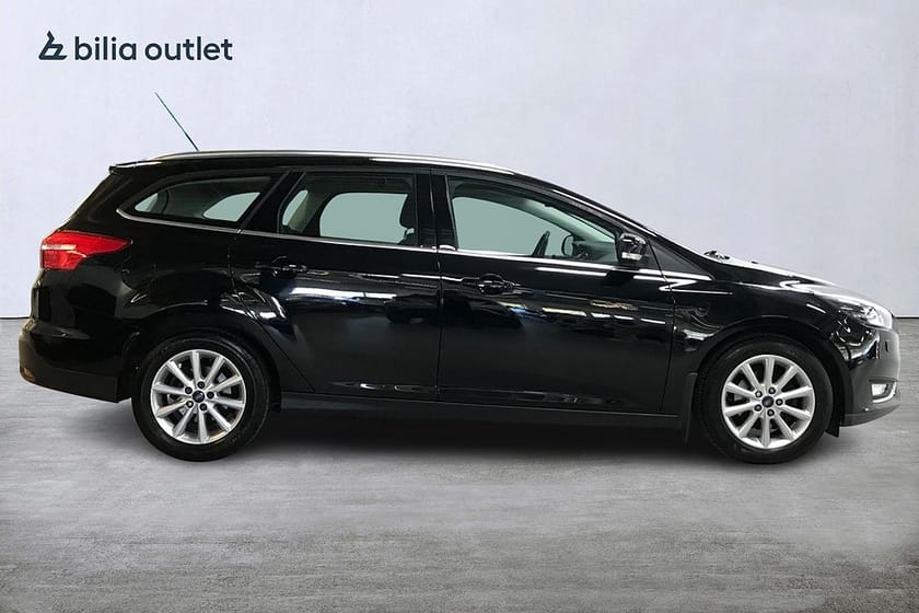 Bild 5 av Ford Focus Kombi 1.0 EcoBoost Titanium 100hk Backkamera