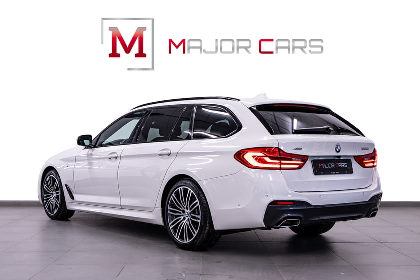 Bild 4 av BMW 530i xDrive Touring M Sport Innovation Pano H/K 360° HuD Drag 252hk