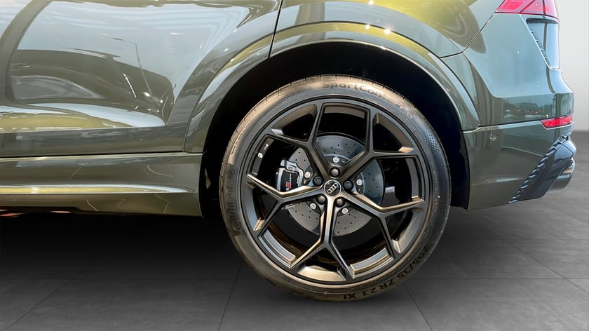 Bild 5 av Audi RS Q8 Performance 