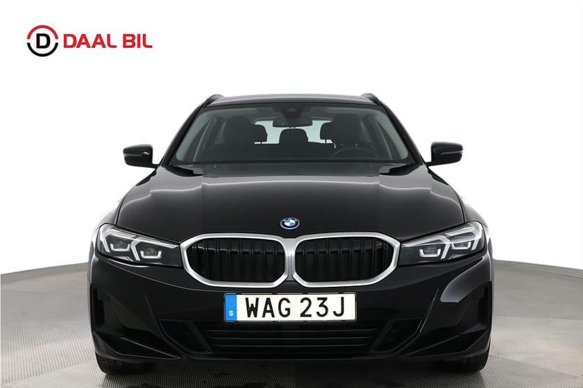 Bild 2 av BMW 330e xDrive Touring 292HK SPORT LINE P-VÄRM DRAG
