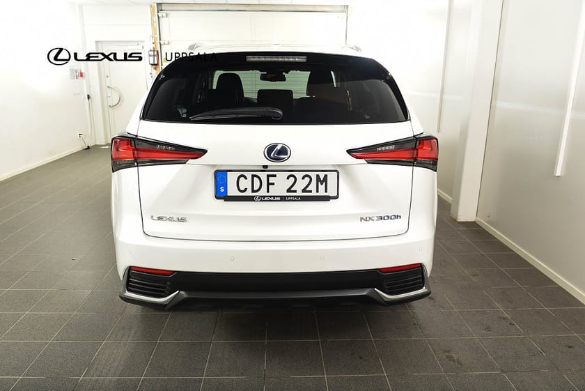 Bild 4 av Lexus NX 300h AWD Kyushu Edition Navi
