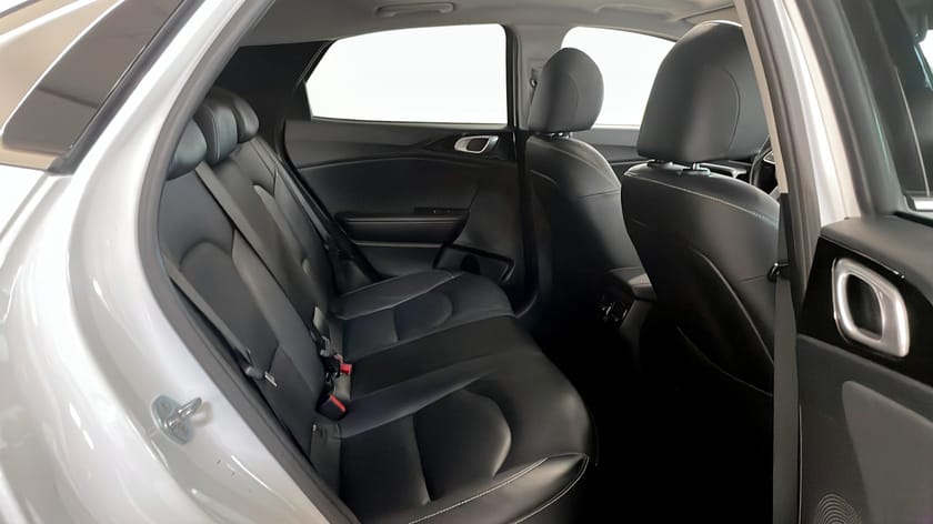 Bild 5 av Kia XCeed Plug-in Hybrid ADVANCE PLUS 2 141Hk / SoH 95% / Pano / Kamera
