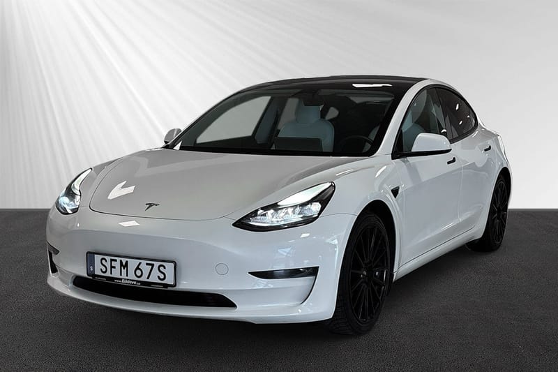 Tesla Model 3 Performance