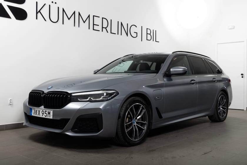 Bild 2 av BMW 530e xDrive Touring Steptronic 292hk Shadowline/HiFi/Drag