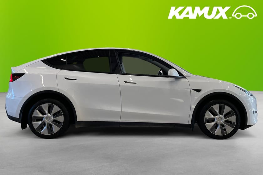 Bild 2 av Tesla Model Y Long Range AWD Pano Kamera Värmare