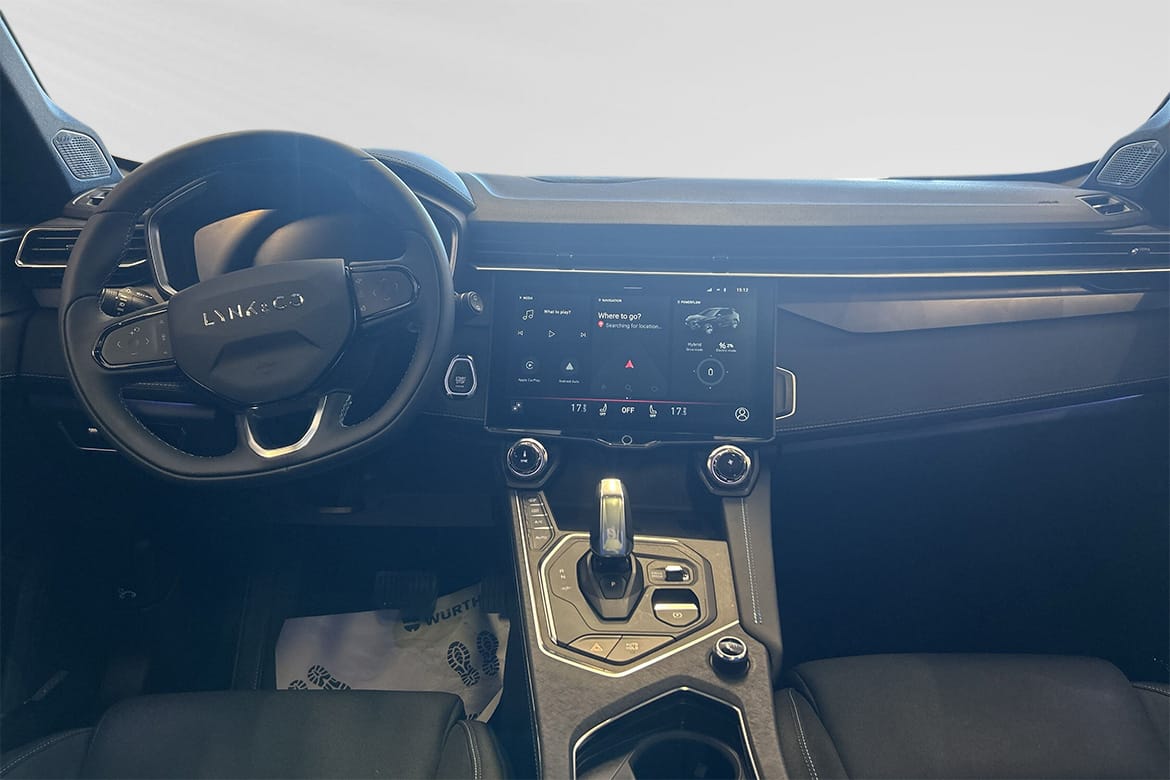 Lynk & Co 01 PHEV