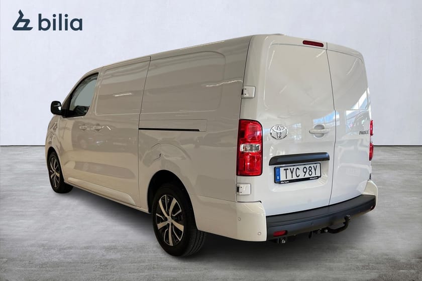 Bild 2 av Toyota Proace L1 Long 2,2D 180hk Auto Professional