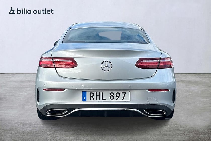 Bild 5 av Mercedes-Benz E 300 Coupé AMG 245hk Backkamera Navigation