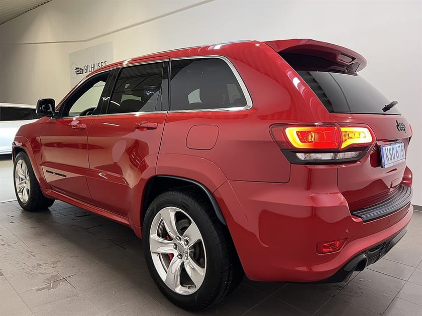 Bild 4 av Jeep Grand Cherokee SRT 6.4 V8 4WD 468hk Pano/HarmanK/Navi/Bkamera/AdaptivF/Nyservad