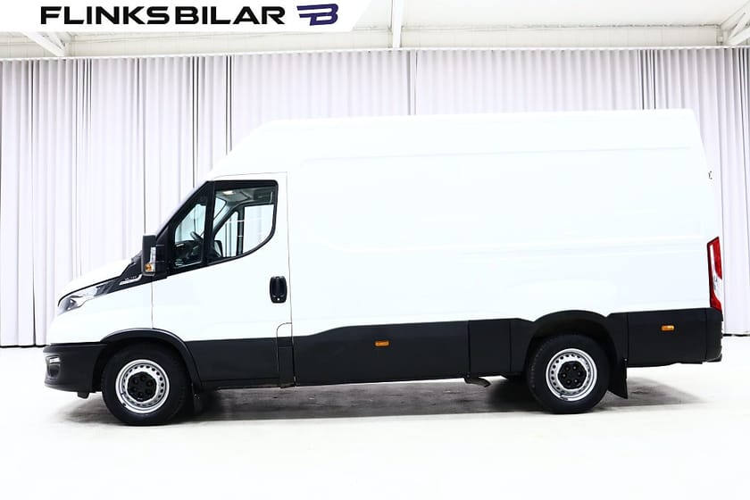Bild 1 av Iveco Daily 35-140 Van 136HK Automat|Webasto|3.5ton-dragvikt|Leasebar