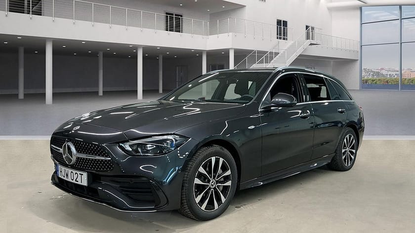 Bild 1 av Mercedes-Benz C 300 T e e, AMG Line, Drag, Burmester, 360, Panelbelysning