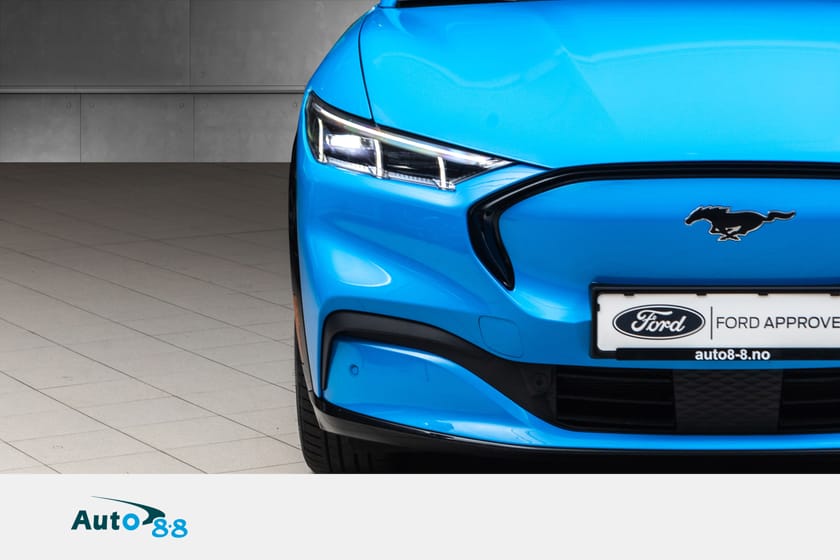 Bilde 5 av Ford Mustang Mach-E Standard Range AWD SR / LAV KM! / Hengerfeste / Sjekk denne!
