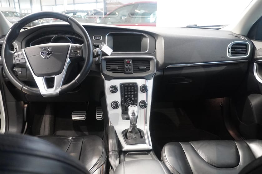 Bild 5 av Volvo V40 Cross Country D3 Summum Värmare Läder