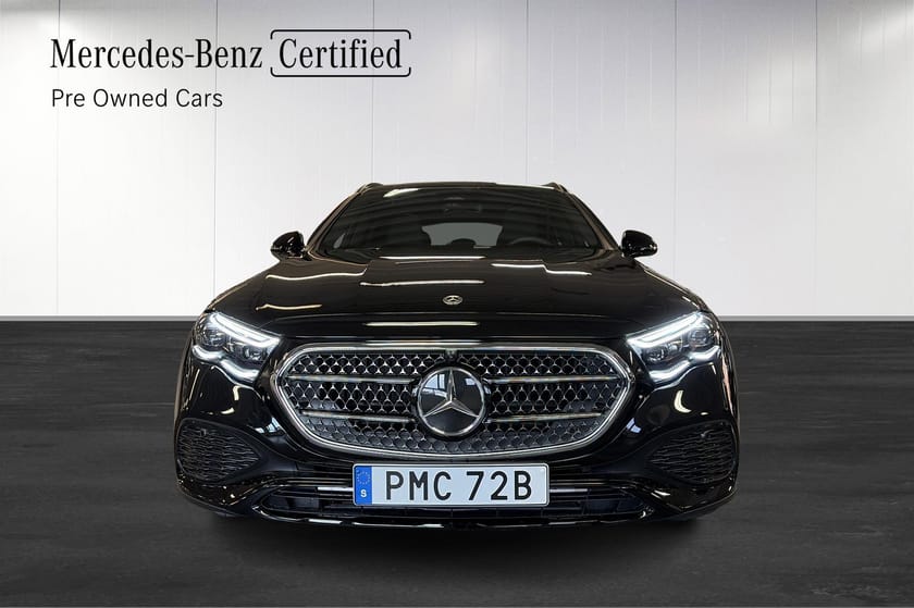 Bild 2 av Mercedes-Benz E 300 d e 4MATIC All-Terrain Moms/AMG/Panorama/Burmester/Drag