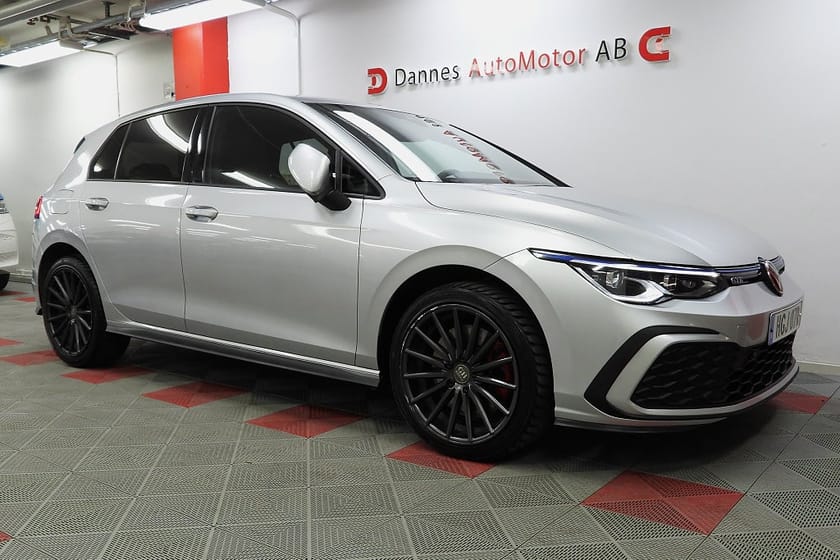 Bild 4 av Volkswagen Golf GTE 1.4 TSI Plug-in Hybrid ACT Cockpit Värmare Ränta fr 1.95%