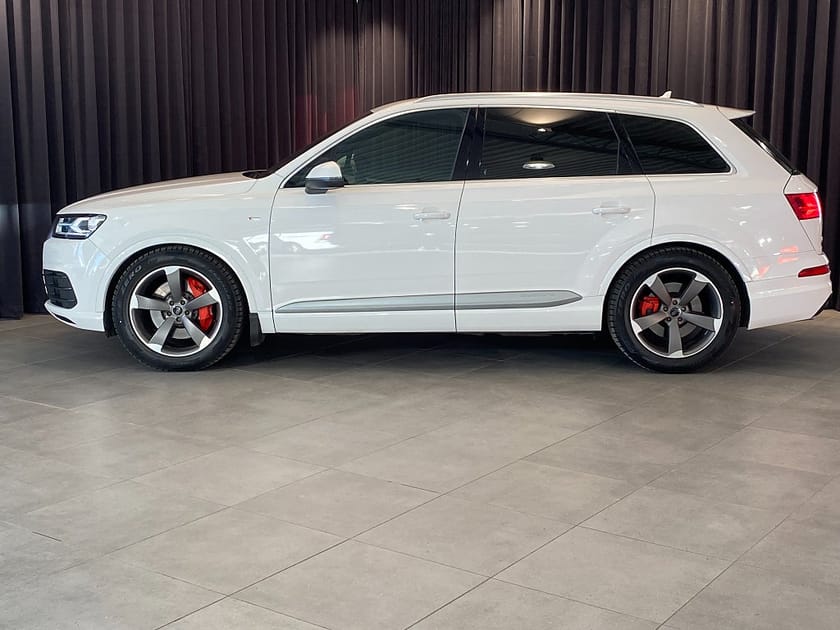 Bild 3 av Audi Q7 Quattro 3.0 TDI V6 ultra (218hk) S-LINE / BOSE / 7-SITS